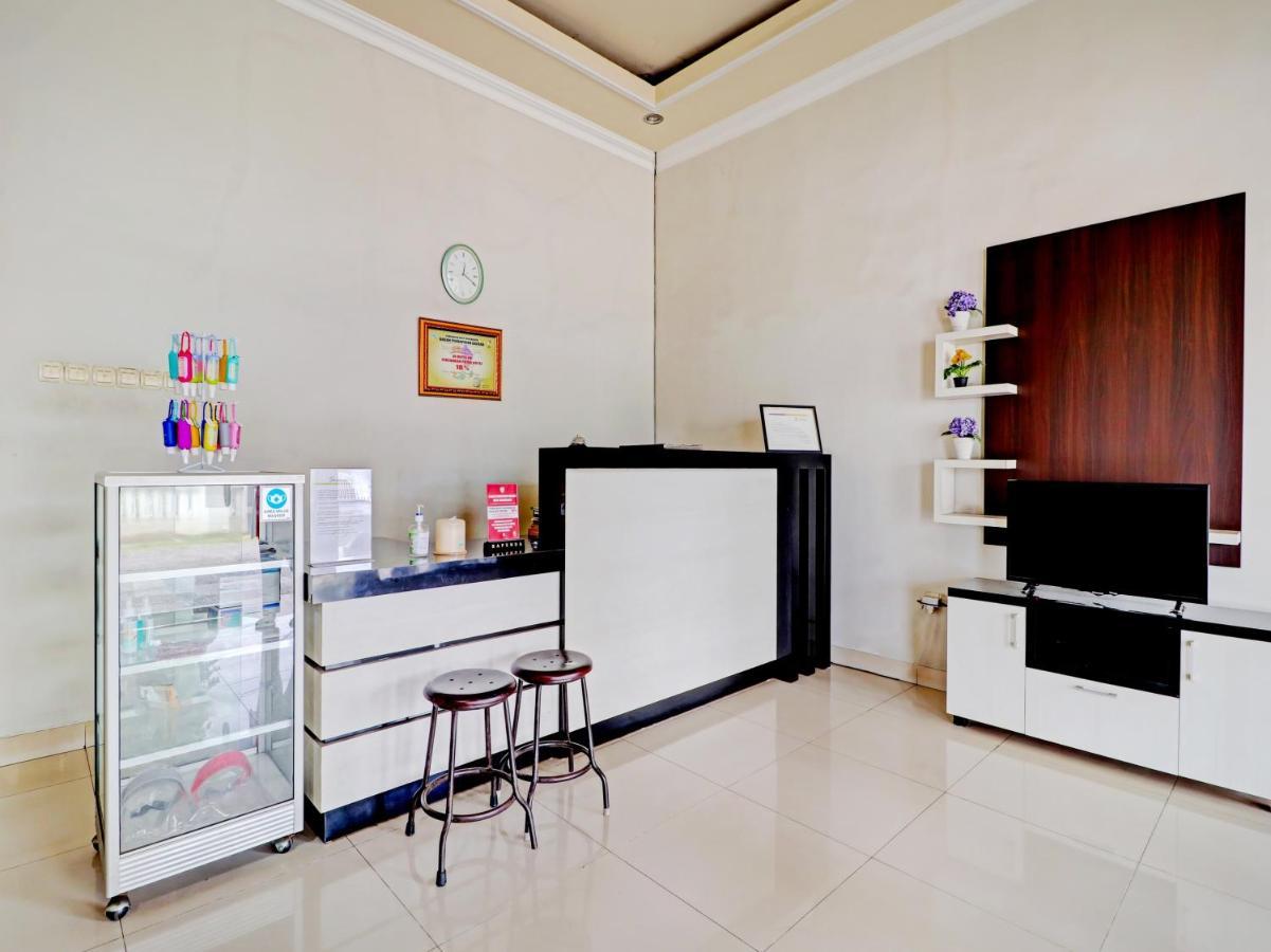 Oyo 90347 Hotel Srikandi Syariah Tasikmalaya Zewnętrze zdjęcie