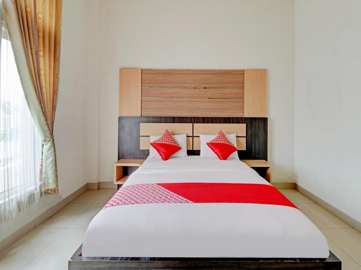Oyo 90347 Hotel Srikandi Syariah Tasikmalaya Zewnętrze zdjęcie