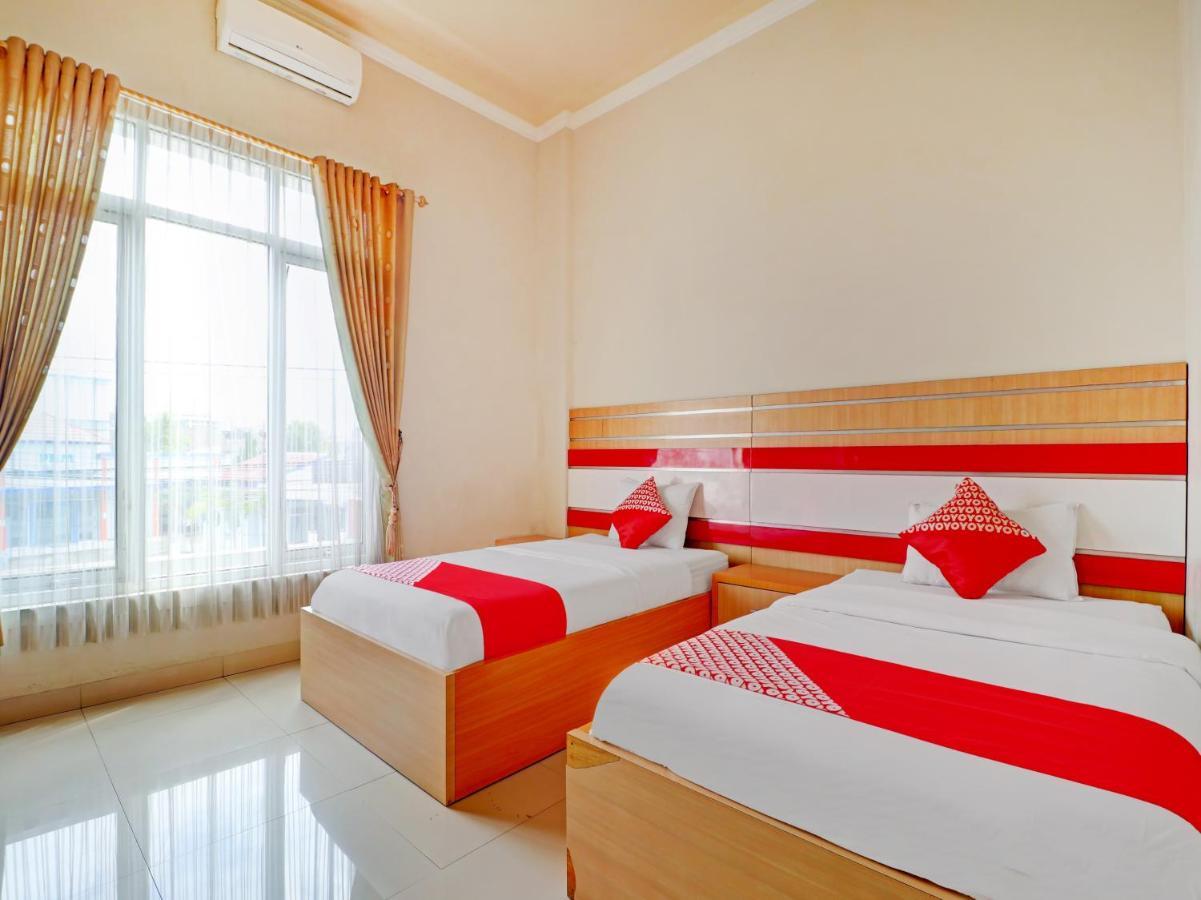 Oyo 90347 Hotel Srikandi Syariah Tasikmalaya Zewnętrze zdjęcie