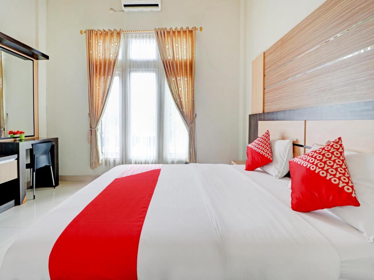 Oyo 90347 Hotel Srikandi Syariah Tasikmalaya Zewnętrze zdjęcie
